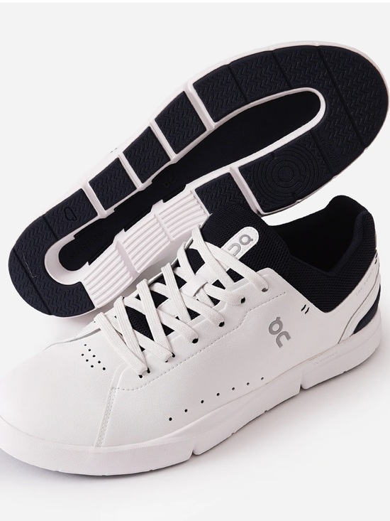 On Running Other - On Running Men size 12 the Roger avantage  Low-Top Sneakers in White and Black